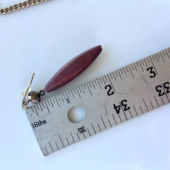 Unique Spires Burgundy Beaded Long Gold Tone Necklace Set with Earrings - Picture 4 of 6